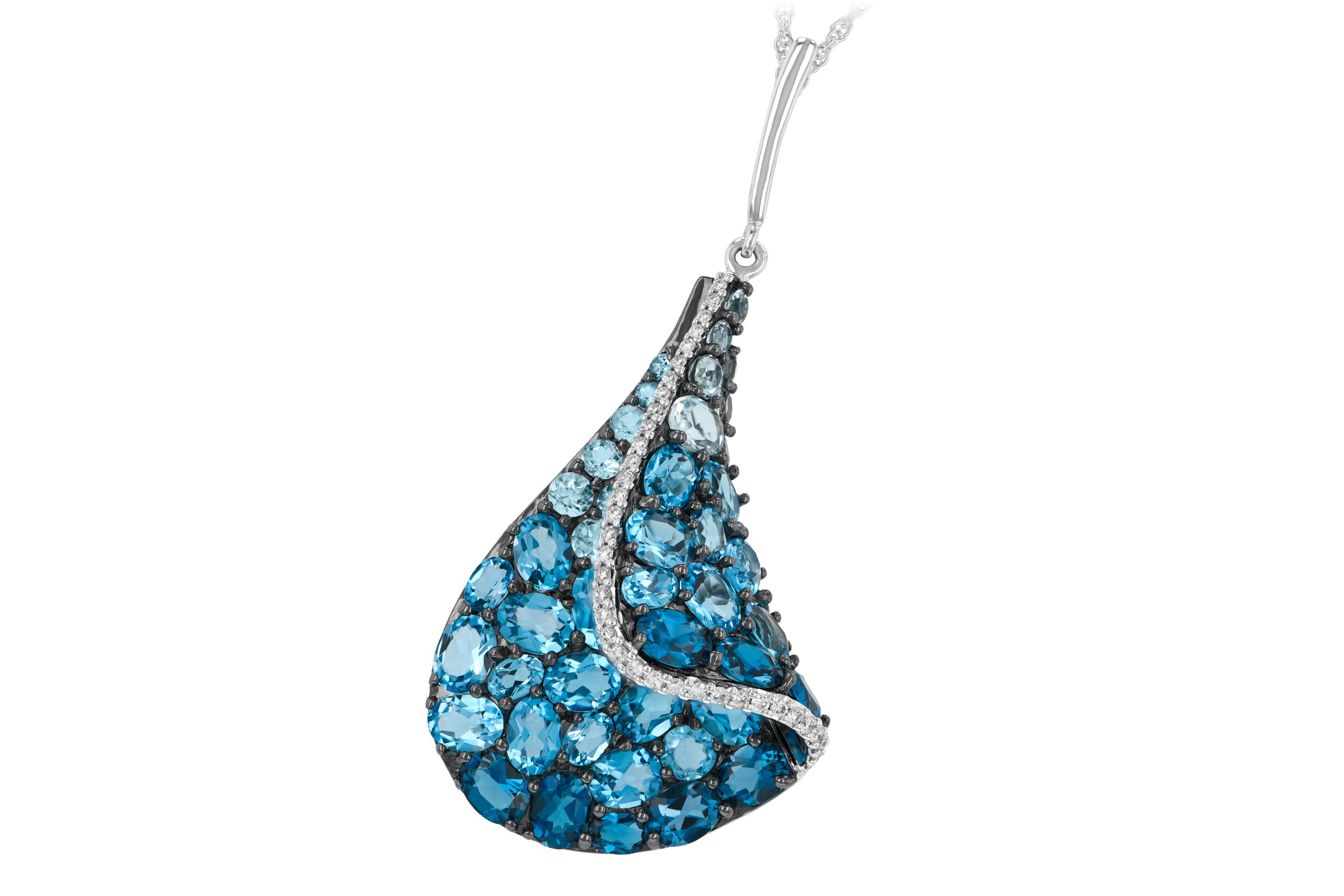 A196-59770: NECK 4.81 BLUE TOPAZ 4.94 TGW