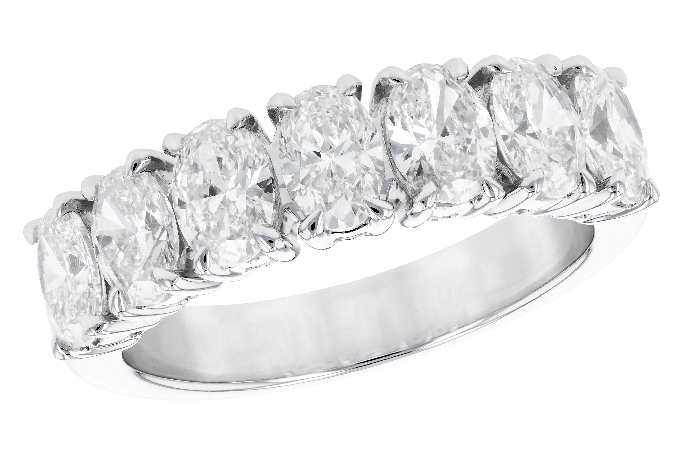 A282-92543: LDS DIA WED RG 2.12 TW (7 OVALS)