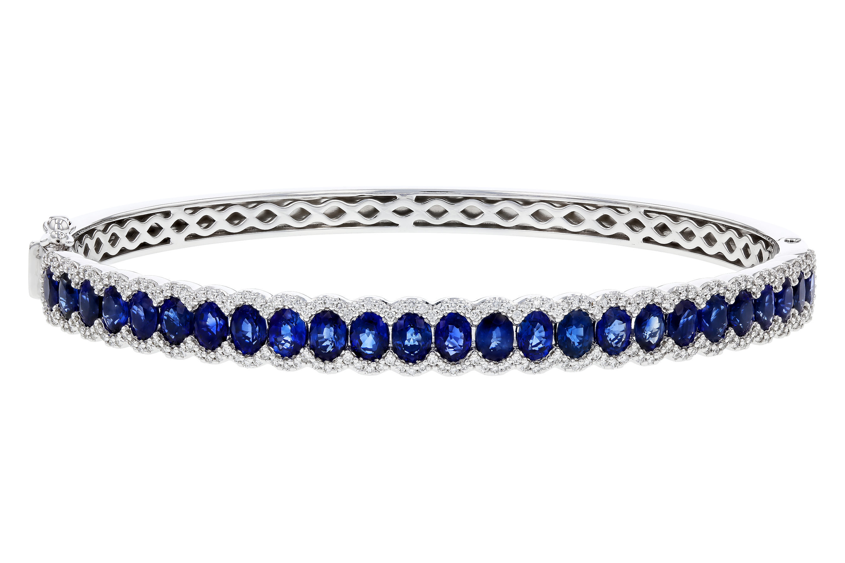 A283-89743: BANGLE 5.09 TW SAPPHIRE 5.65 TGW