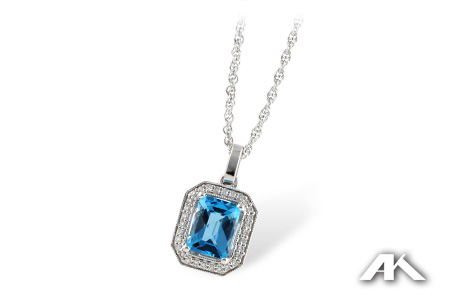 B196-57934: NECK 1.75 BLUE TOPAZ 1.86 TGW