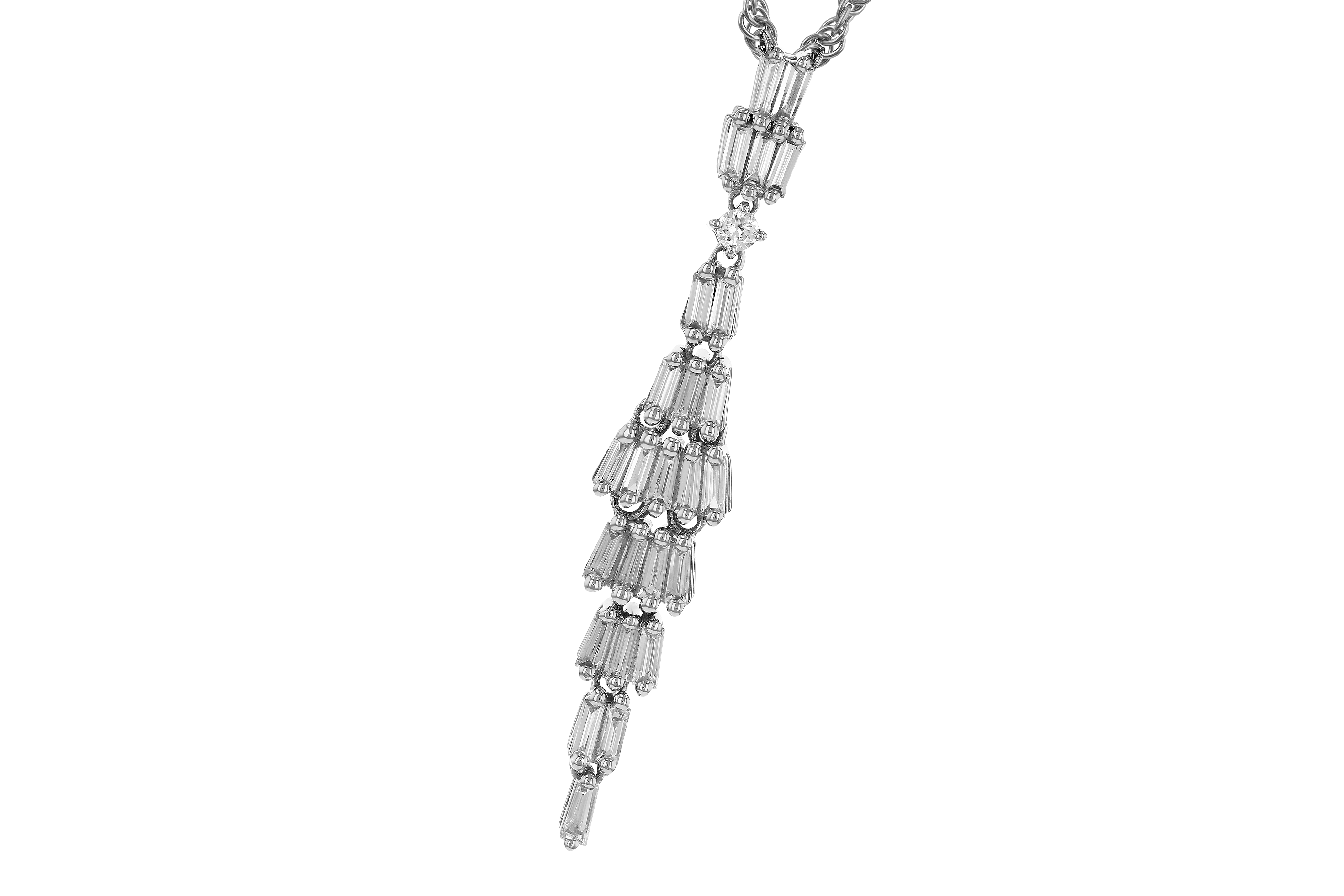 B283-87970: NECKLACE .33 BAG .35 TW