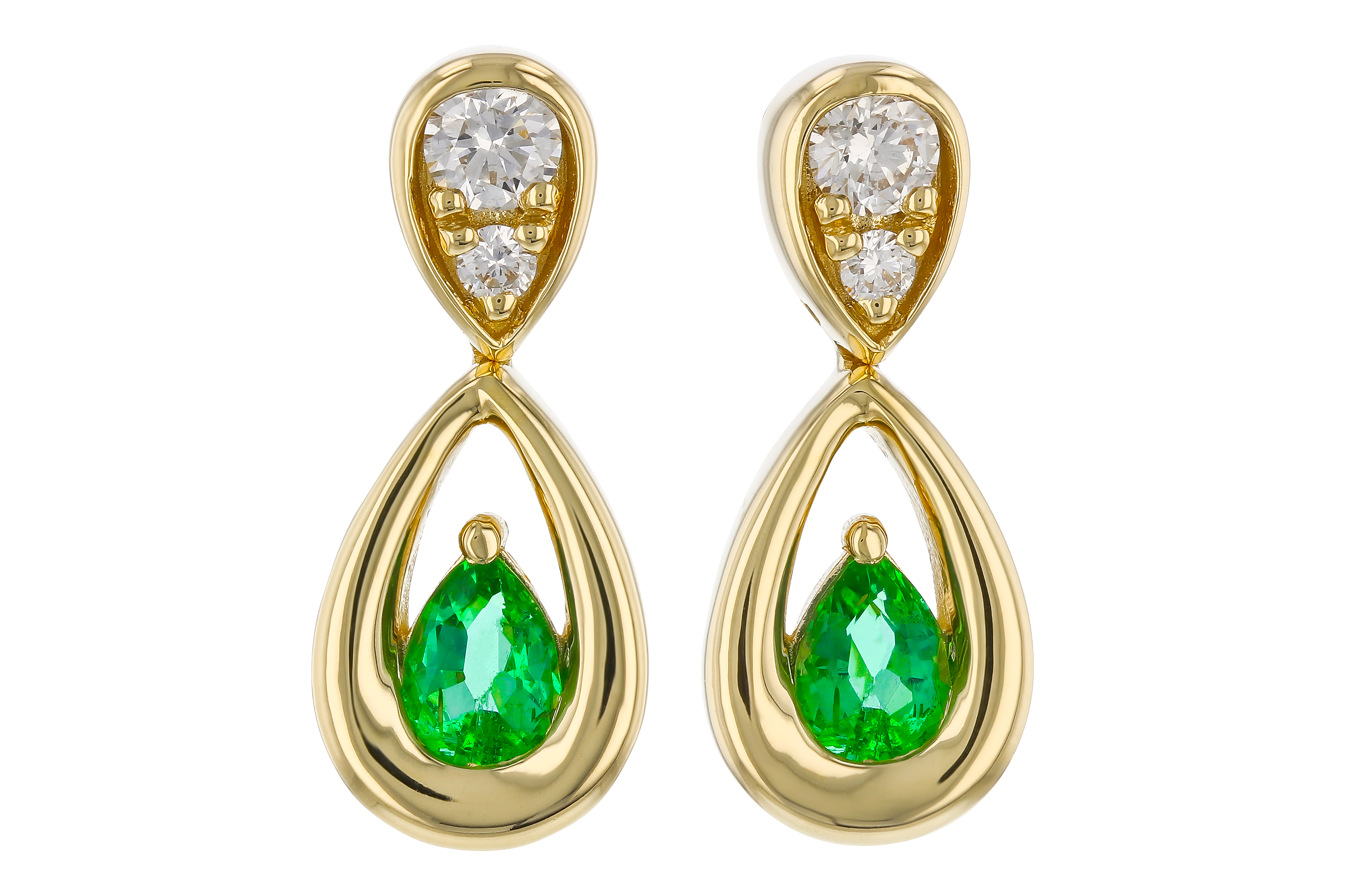 D283-86143: EARRINGS .20 EMERALD .32 TGW (4x3 EMER)