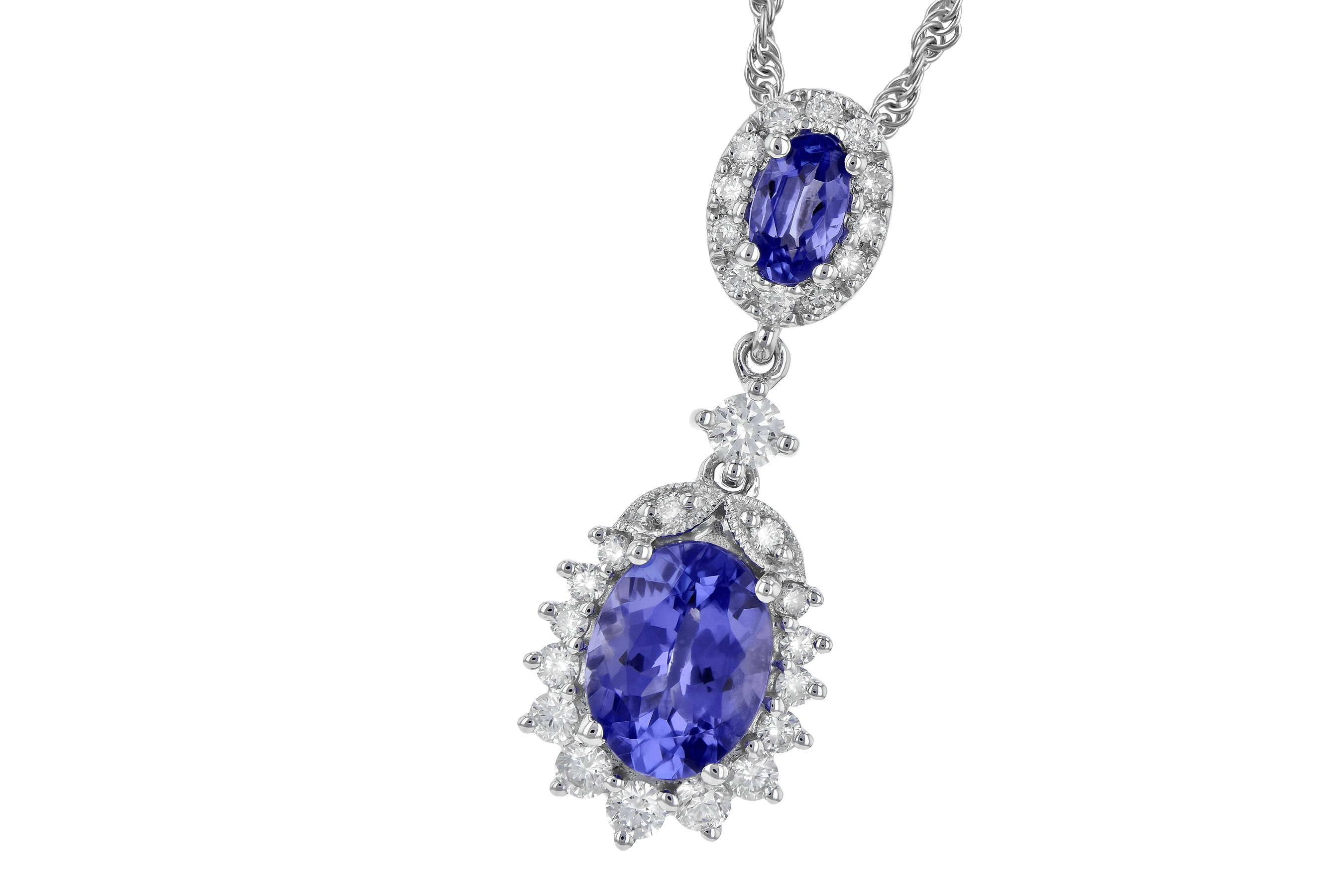 E199-33452: NECK 1.26 TW TANZANITE 1.60 TGW