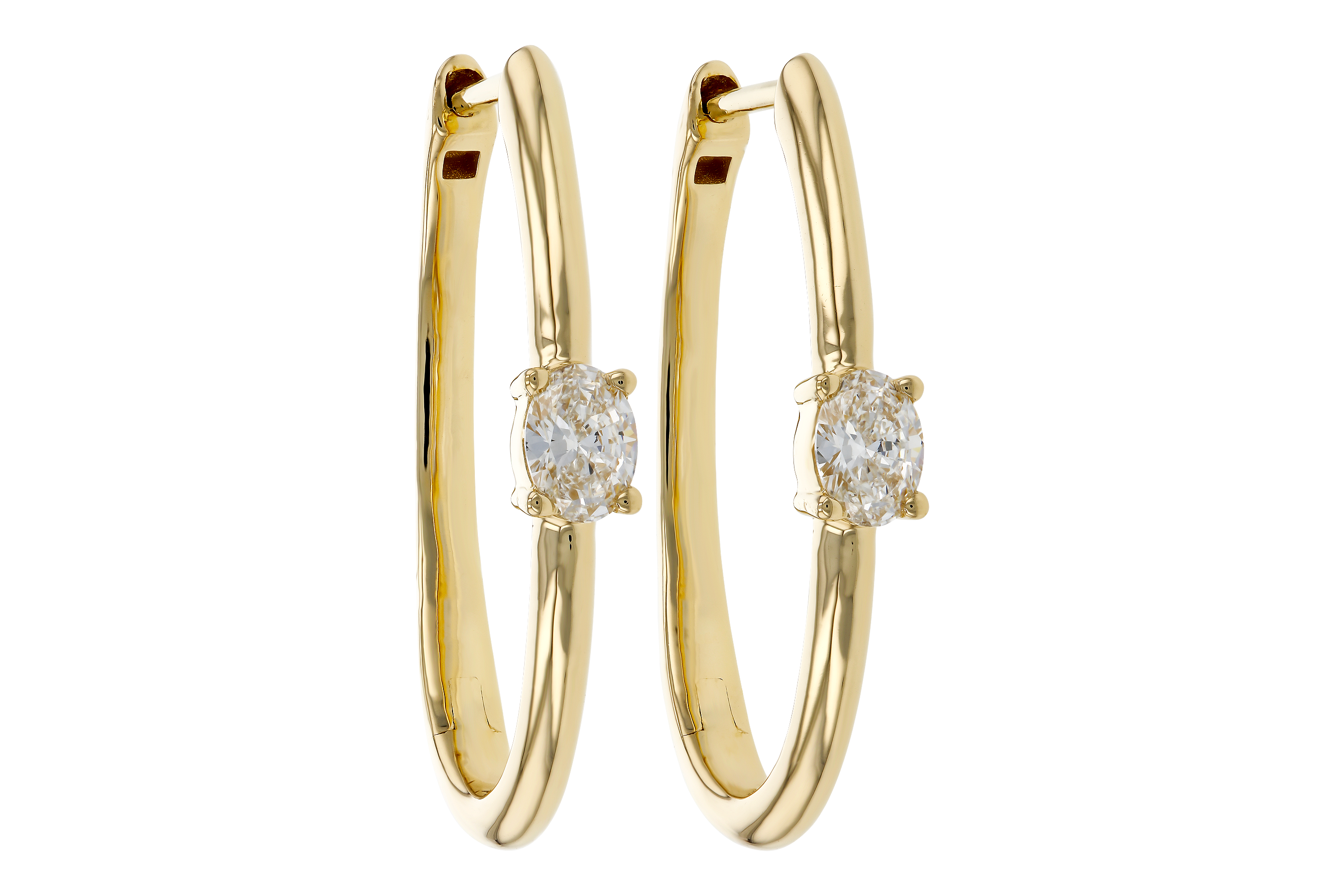 E283-86106: EARRINGS .47 TW OVAL DIAMONDS