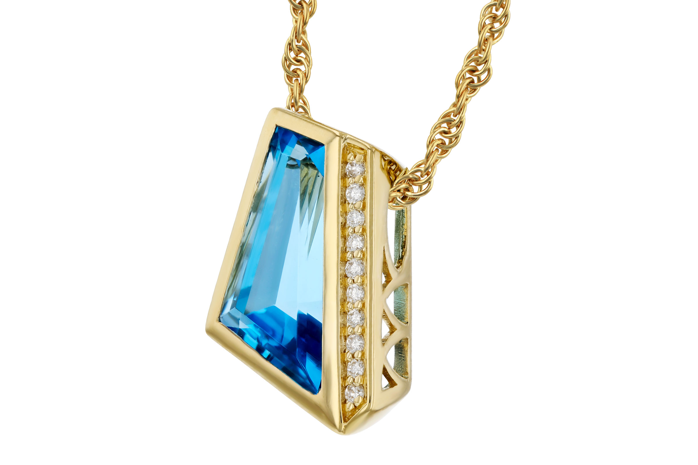 E284-75234: NECKLACE 2.42 SWISS BLUE TOPAZ 2.46 TGW