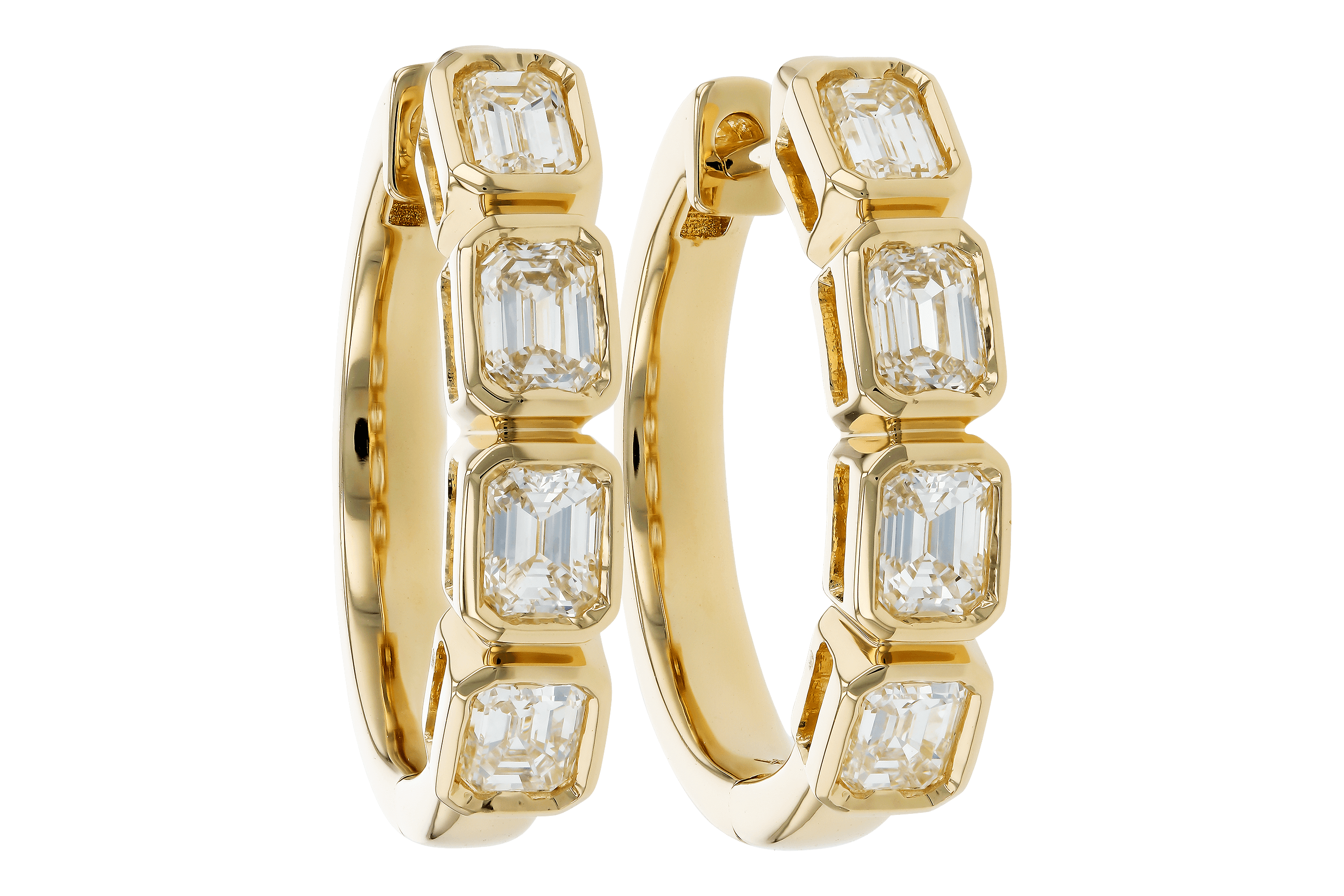 G282-97006: EARRINGS 1.10 TW EMERALD CUTS