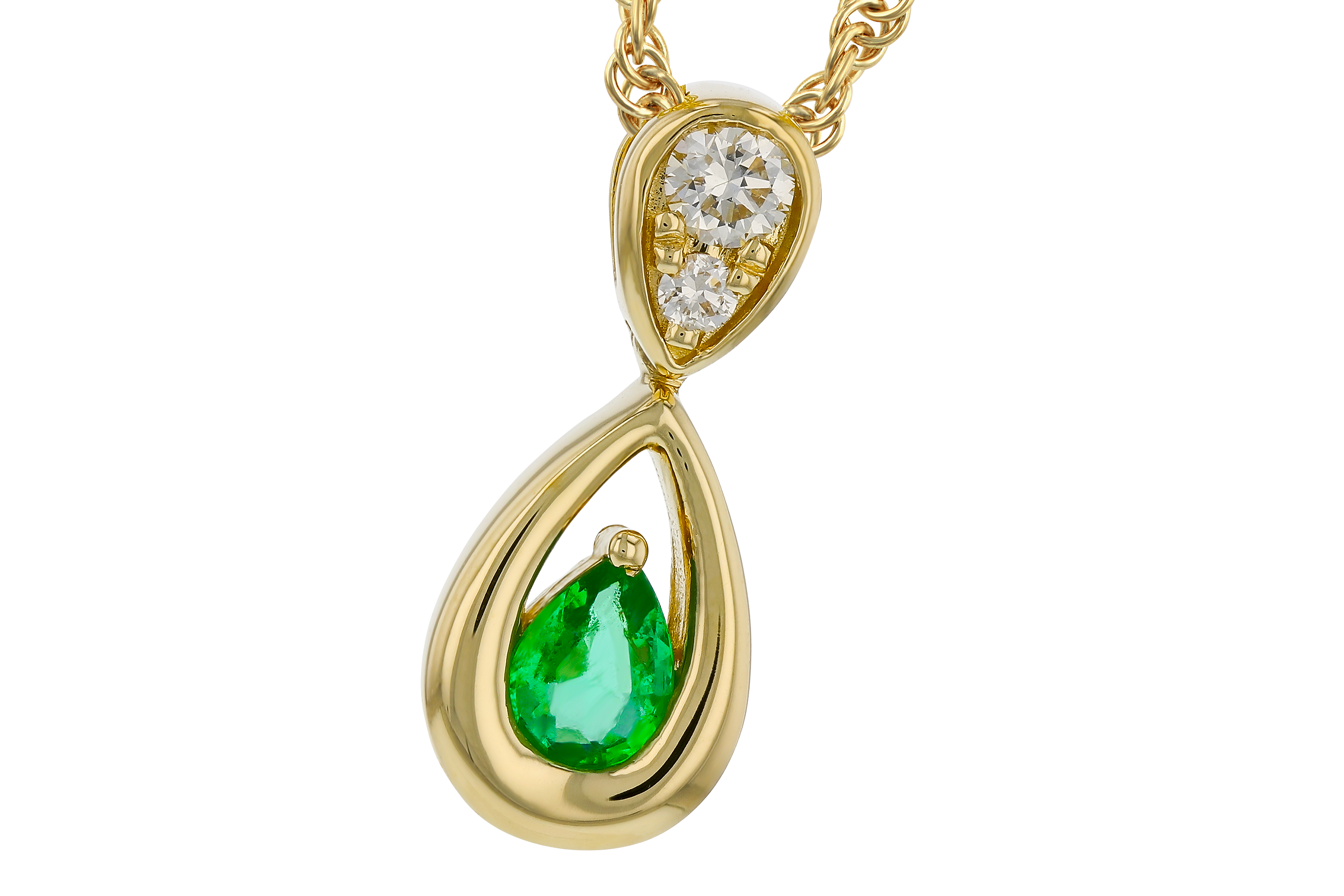 G283-86143: NECKLACE .10 EMERALD .16 TGW (4x3 EMER)
