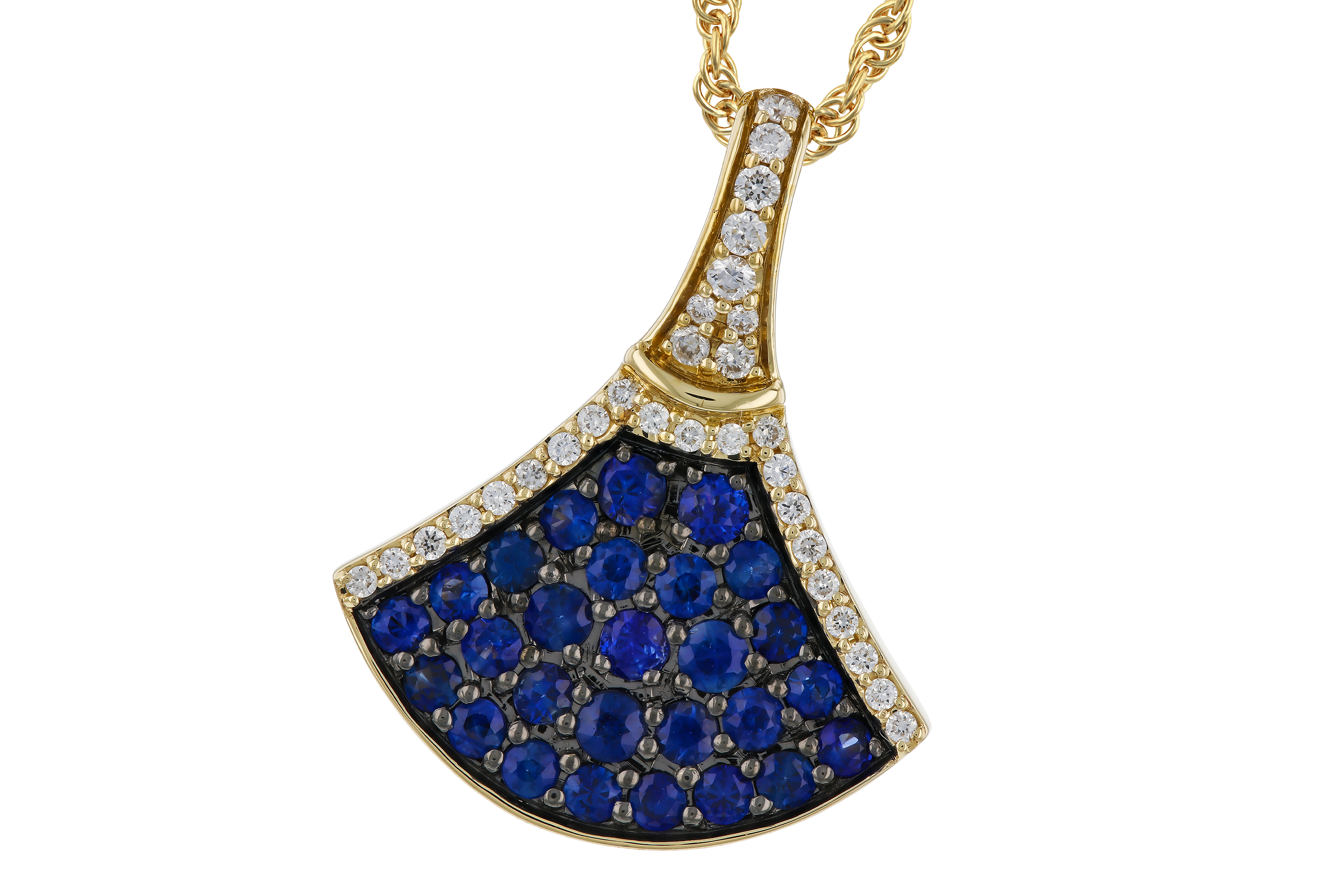 G283-86179: NECKLACE .71 TW SAPPHIRE .85 TGW