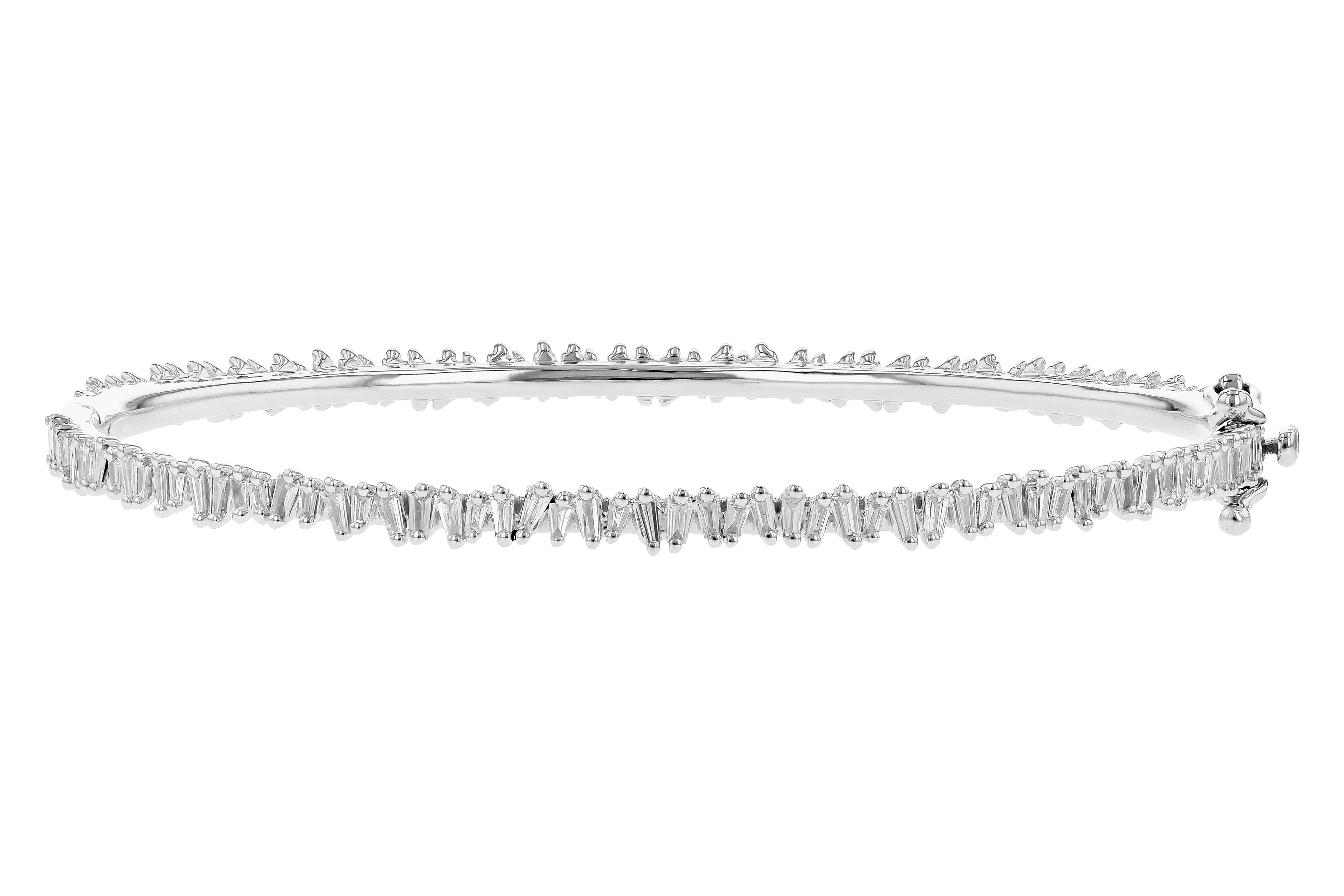 K282-01597: BANGLE .75 TW BAGUETTE DIAS