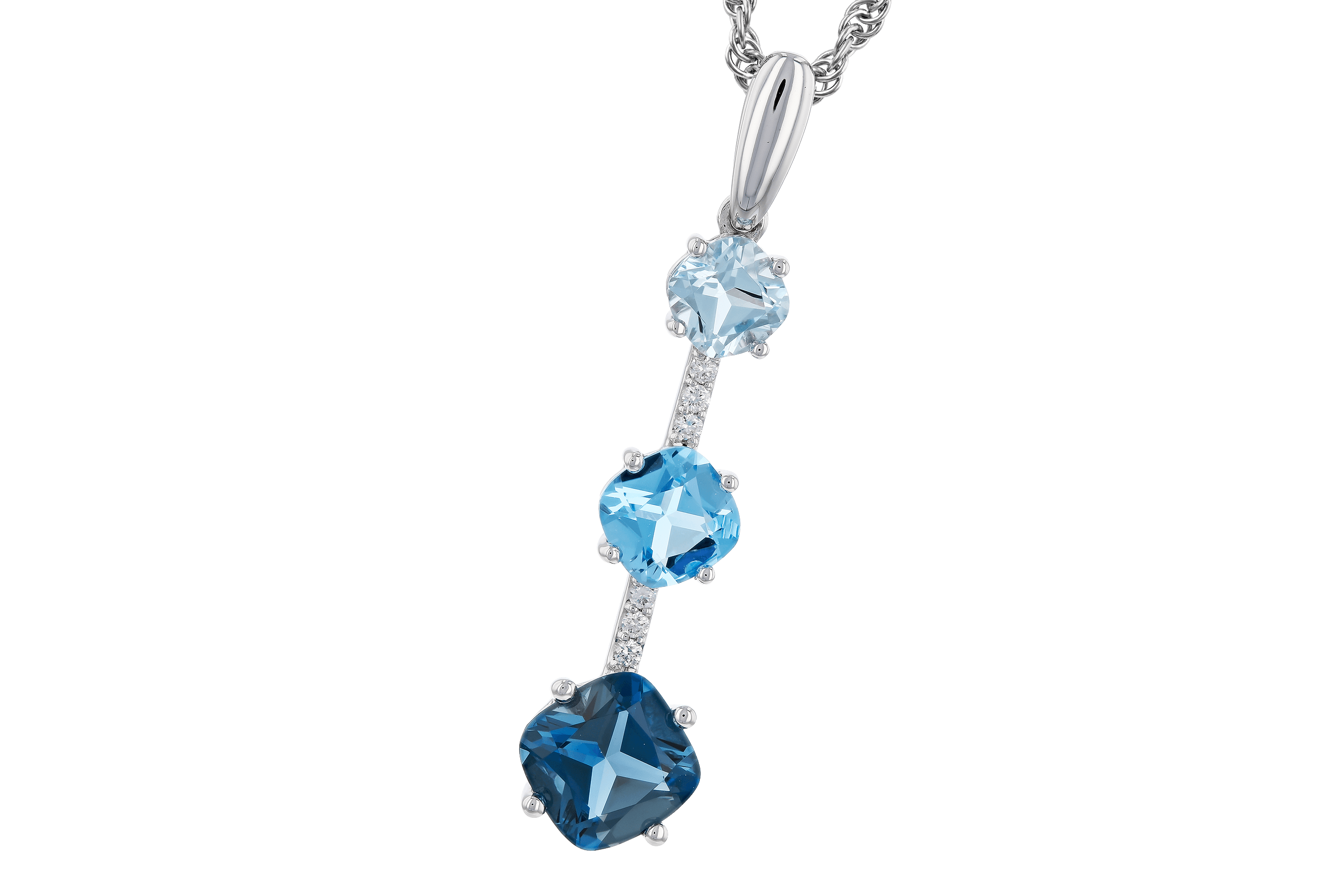 K283-83433: NECK 1.87 TW BLUE TOPAZ 1.90 TGW