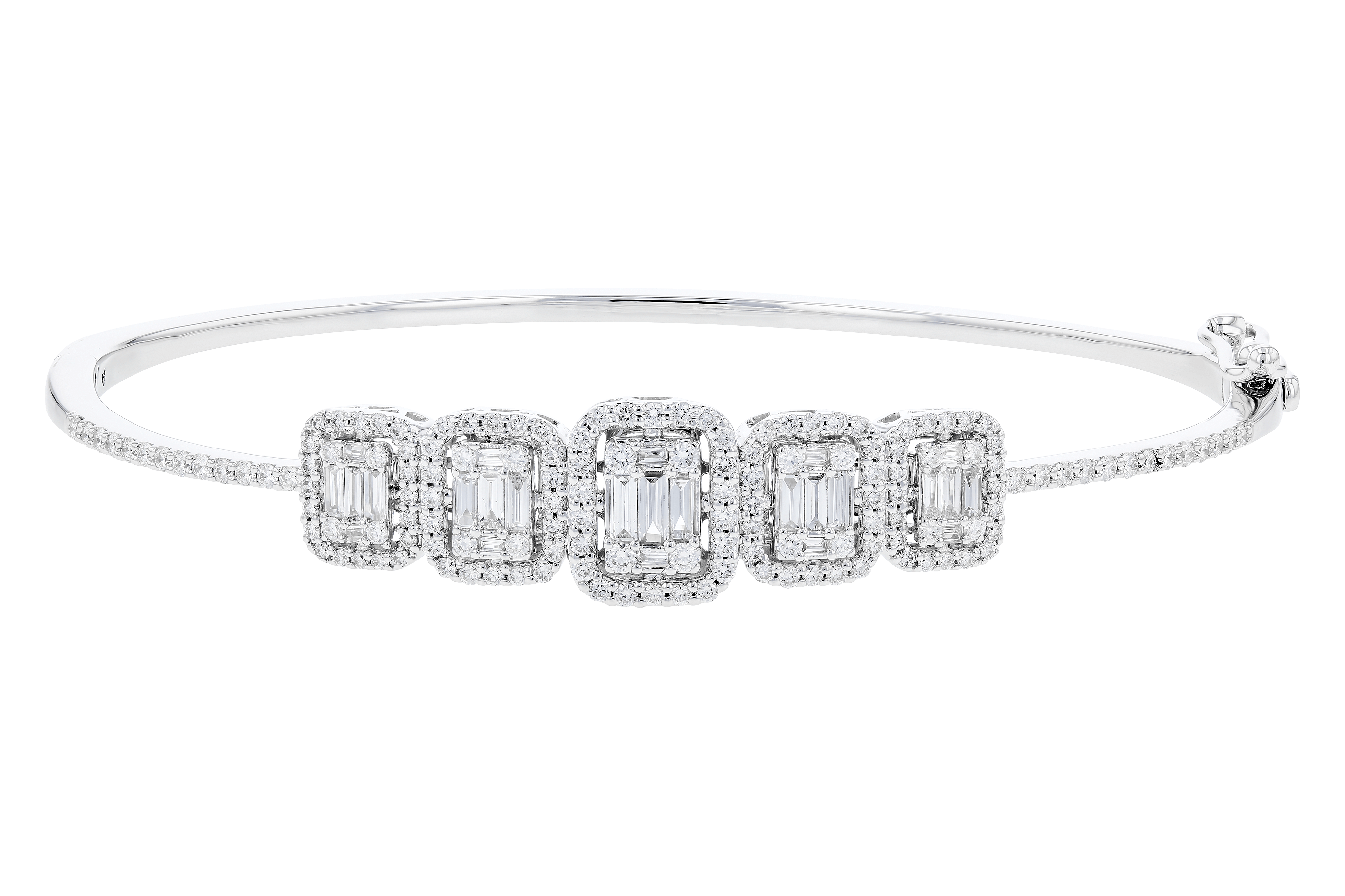 L282-93397: BANGLE .35 BAG 1.22 TW