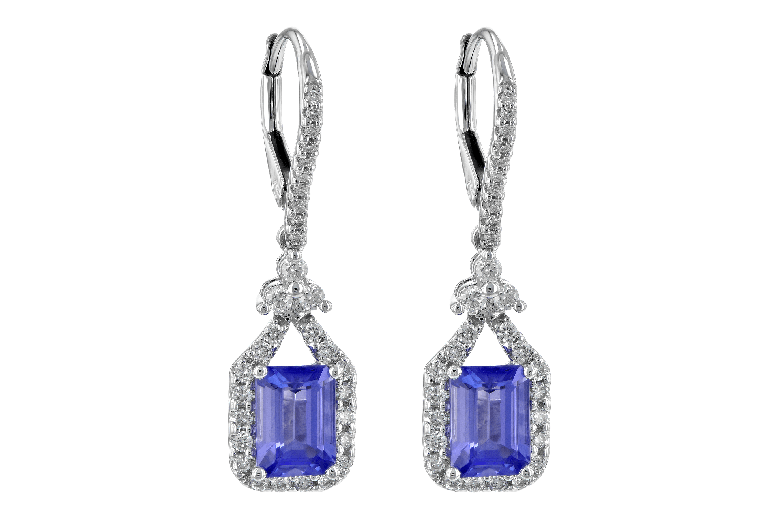 M199-27960: EARR 1.60 TW TANZANITE 2.08 TGW