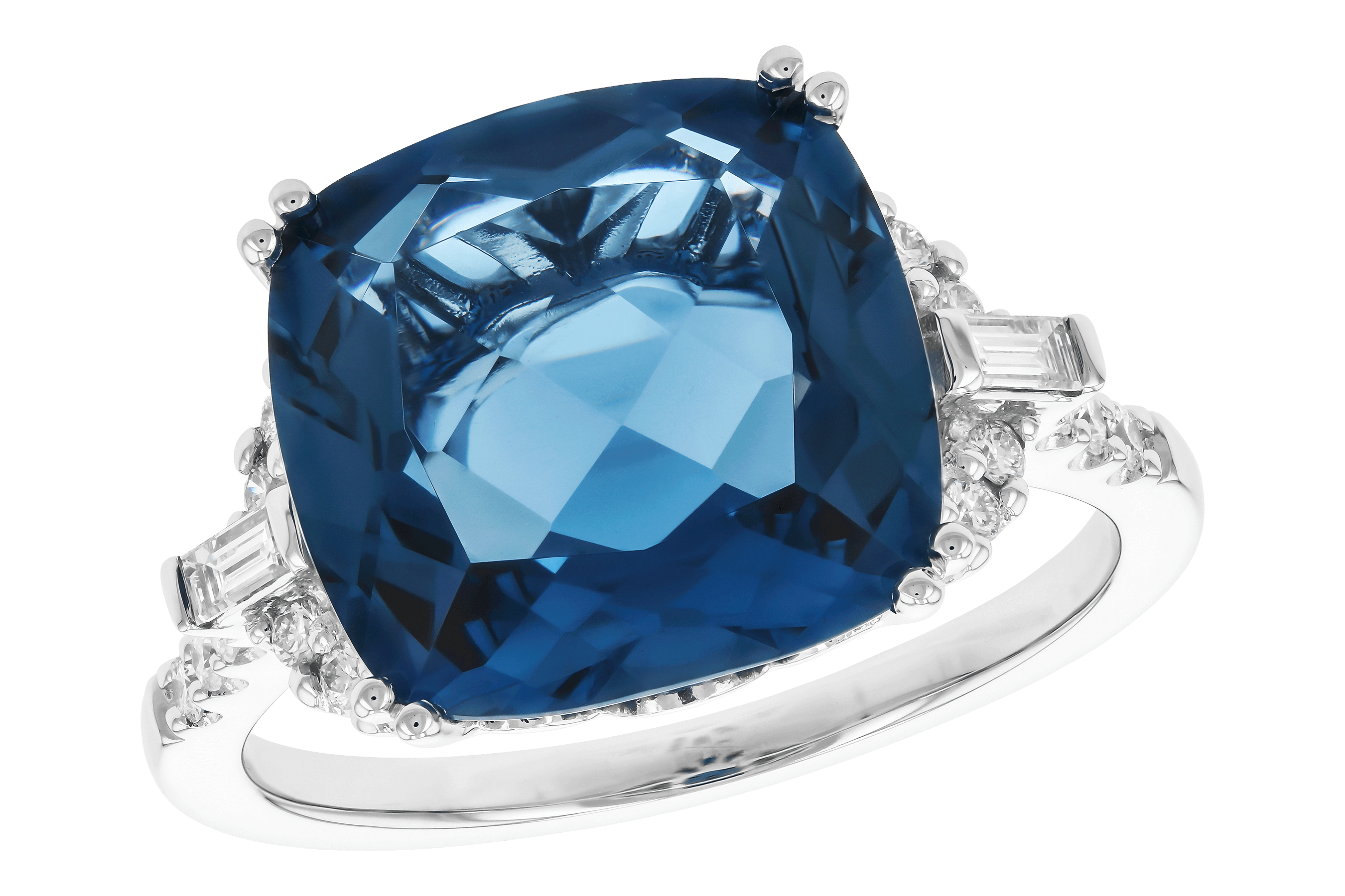 M282-95260: LDS RG 9.00 LONDON BLUE TOPAZ 9.25 TGW (12MM LBT)